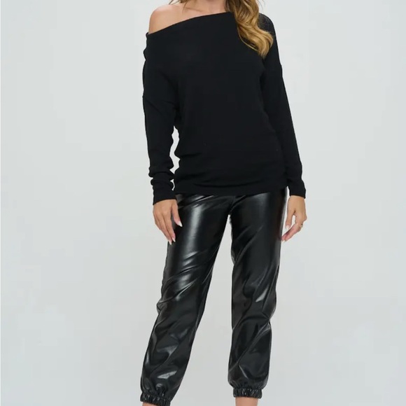 NWT Renee C. Black Off-Shoulder Sweater - Picture 3 of 5